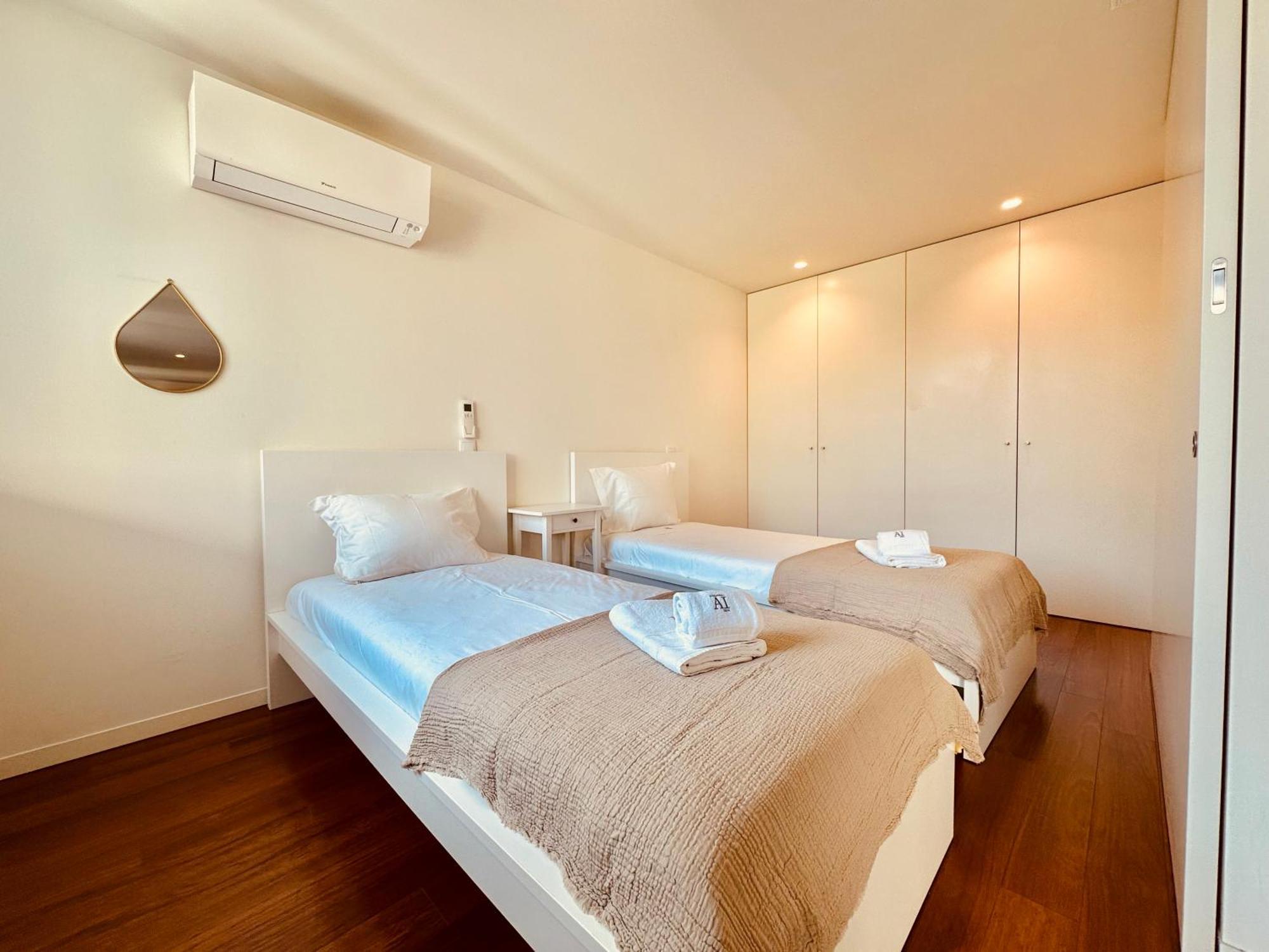 Ferienwohnung Bombarda 250 E Porto Exterior foto